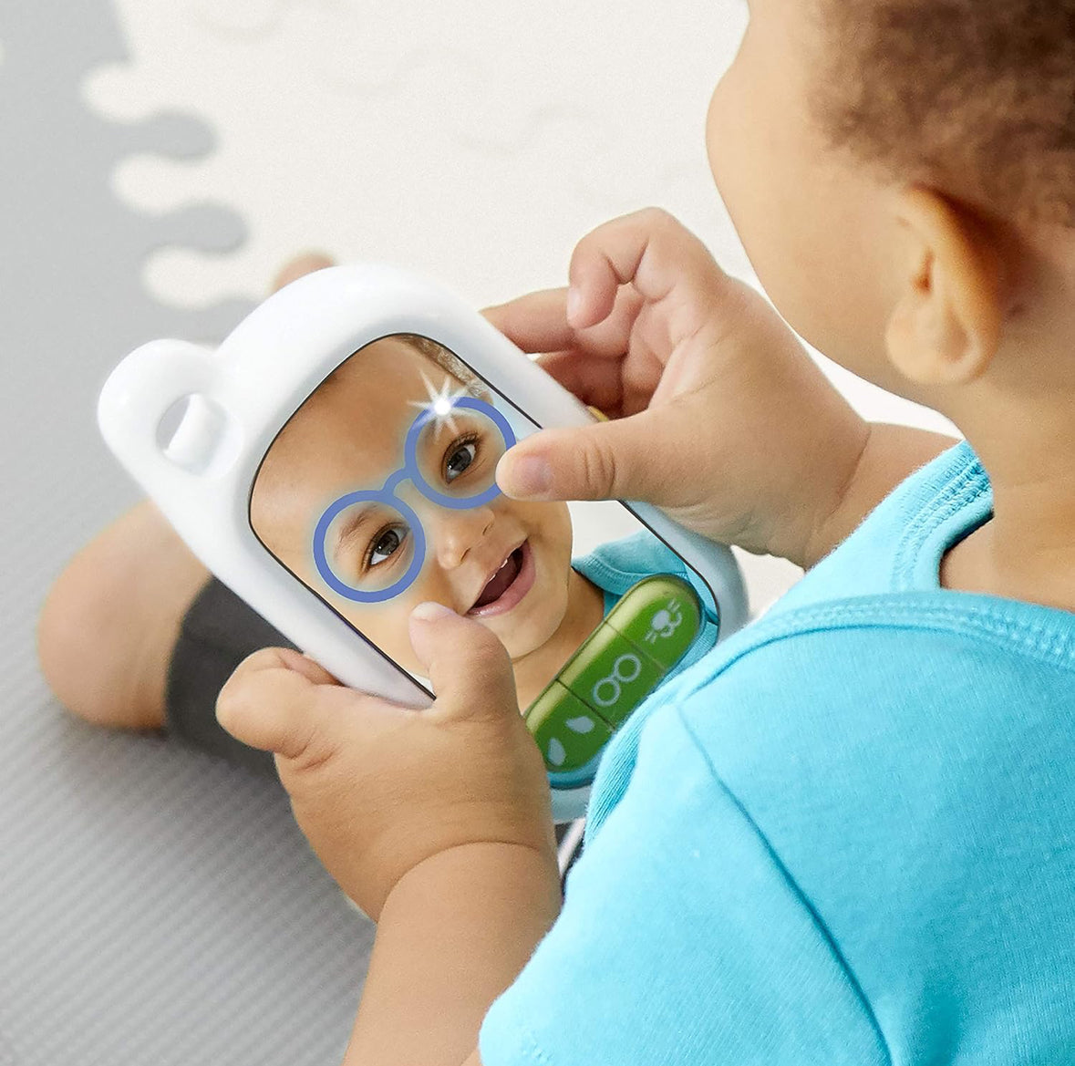 Baby selfie phone toy