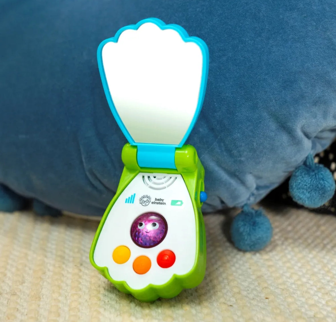 Shell phone musical toy