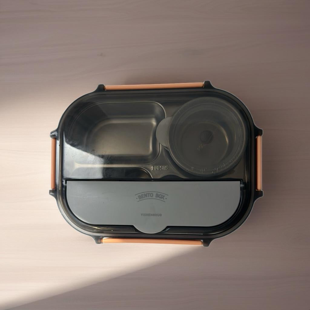 Lunch box