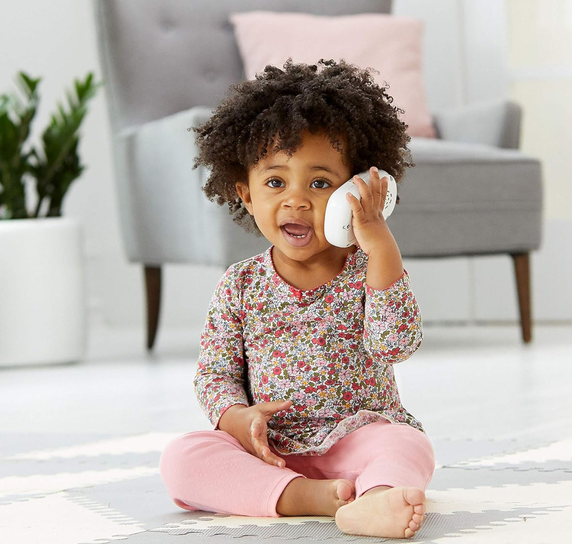 Baby selfie phone toy