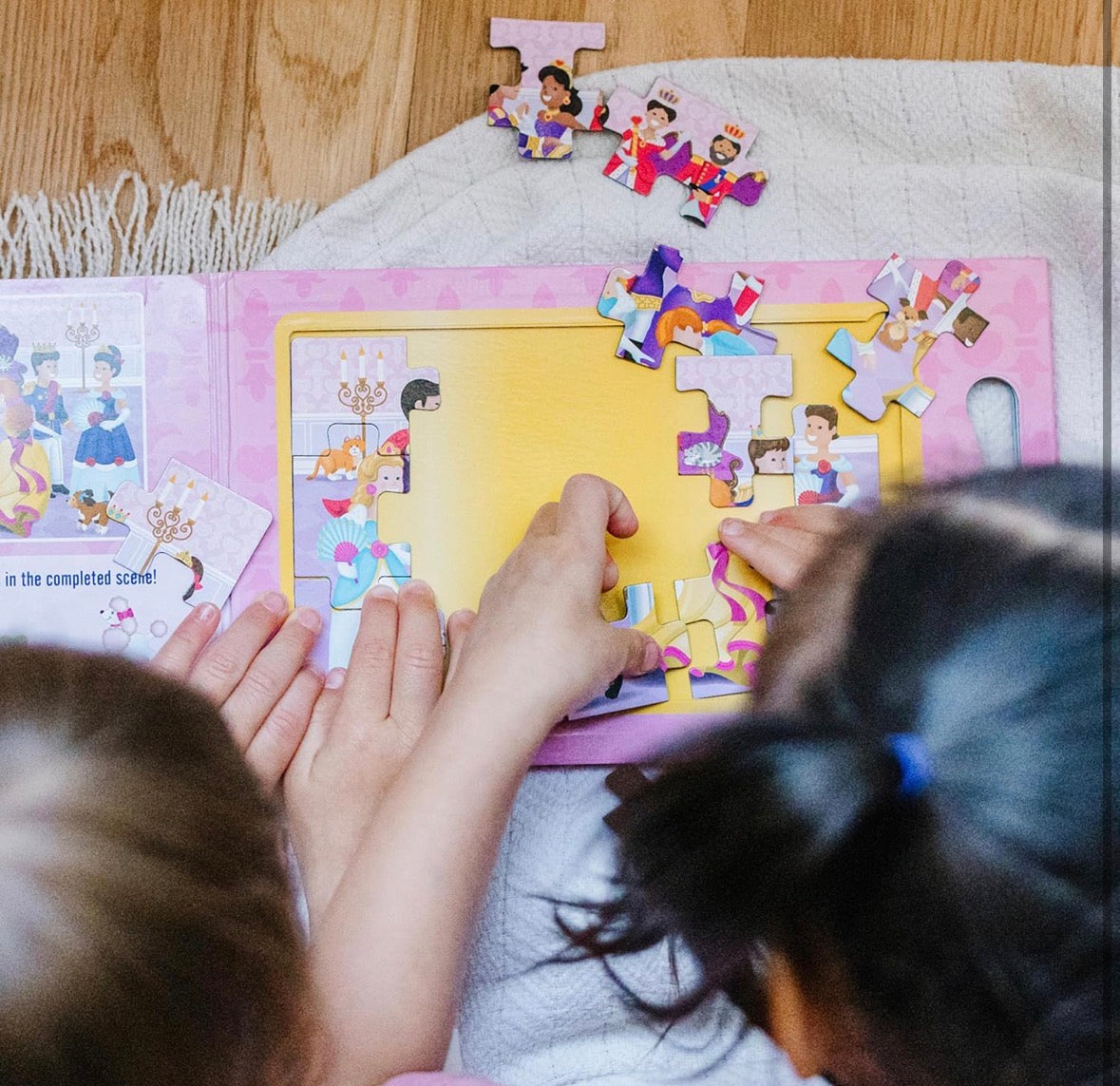 Take-Along Magnetic Jigsaw Puzzle Set - princesses