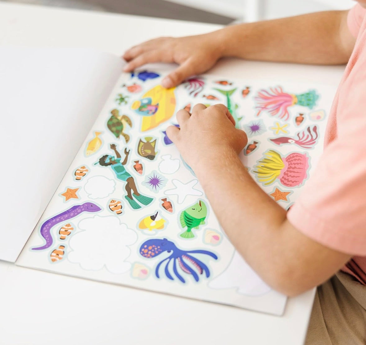 Reusable sticker pad - under the sea