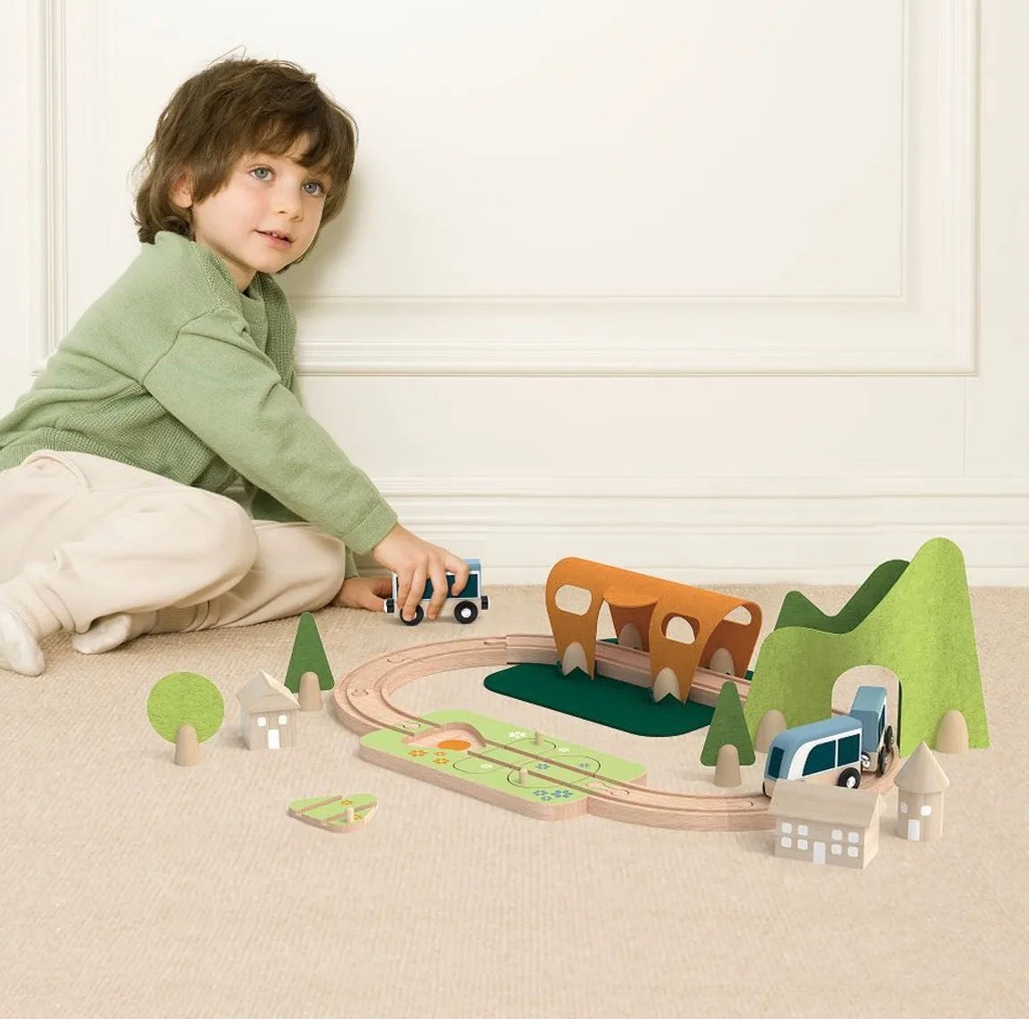 Little train playset