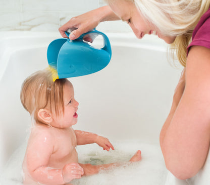 Moby waterfall bath rinser
